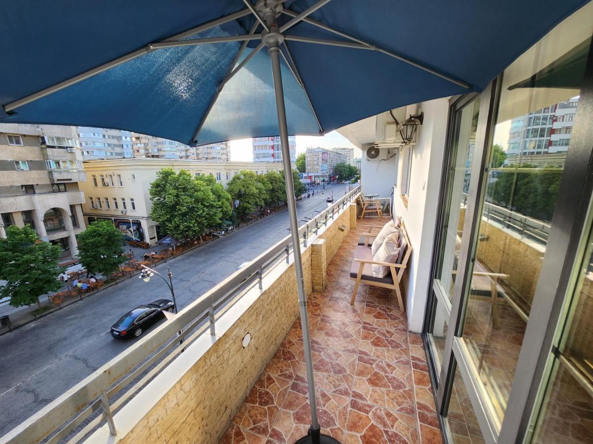Stefan Cel Mare Boulevard Pedestrian Street Palas Iasi Extérieur photo
